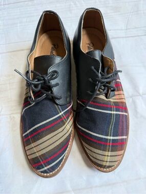 Parallel Women’s Shoes plaid size 7.5